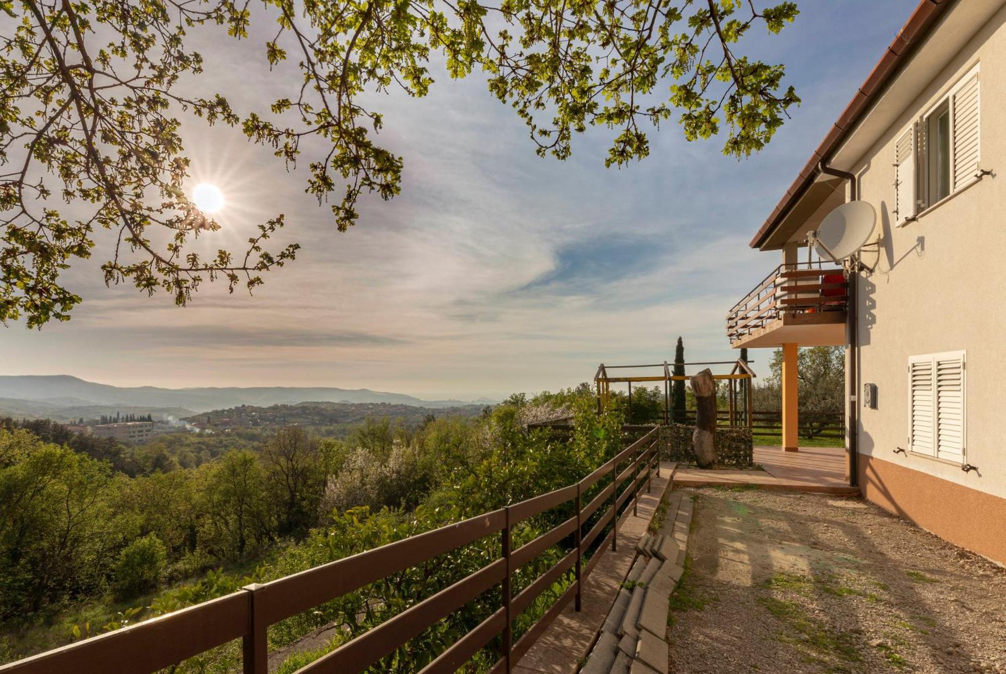 Apartments Souranded By Forest With Sea View Koper Buitenkant foto